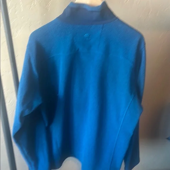 Blue Mountain Hardwear Men's Sweater - Picture 3 of 3